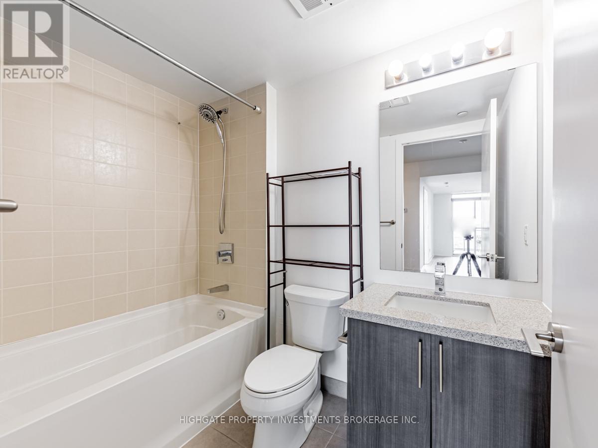 306 - 16 Mcadam Avenue, Toronto, ON - Indoor Photo Showing Bathroom