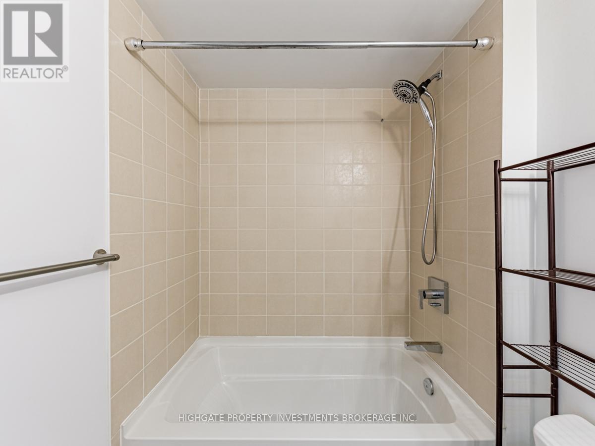 306 - 16 Mcadam Avenue, Toronto, ON - Indoor Photo Showing Bathroom