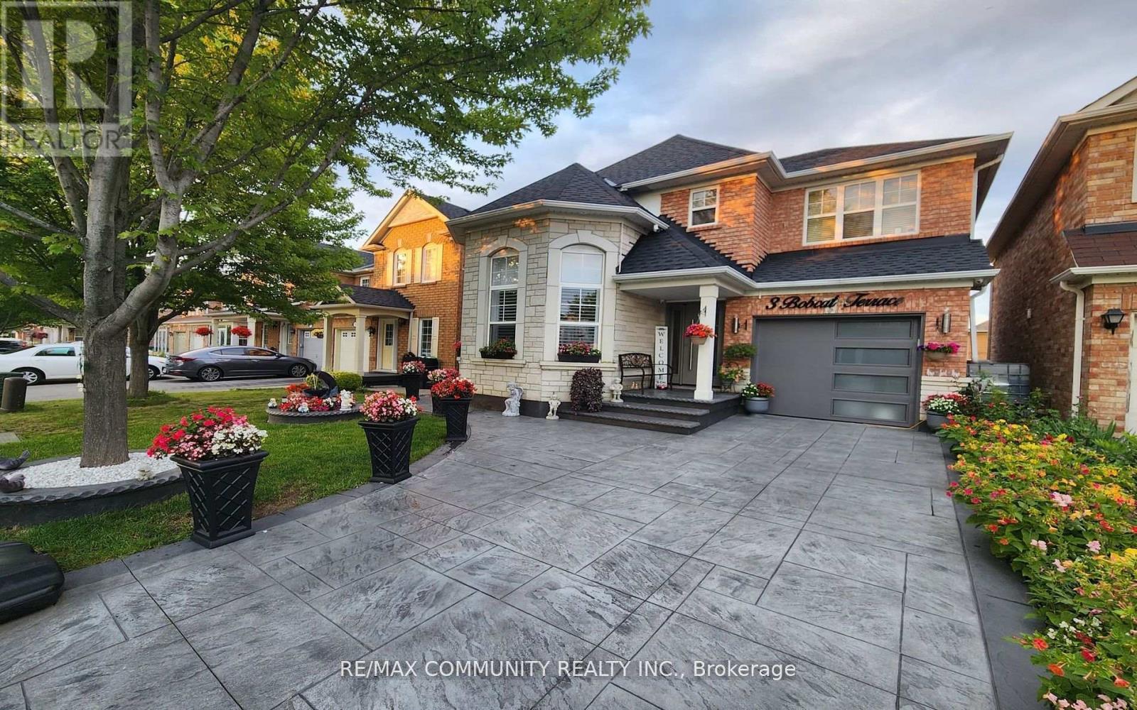 Bsmt - 3 Bobcat Terrace, Toronto, ON - Outdoor With Facade
