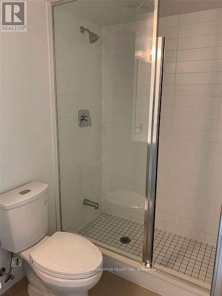 302 - 1461 Lawrence Avenue W, Toronto, ON - Indoor Photo Showing Bathroom