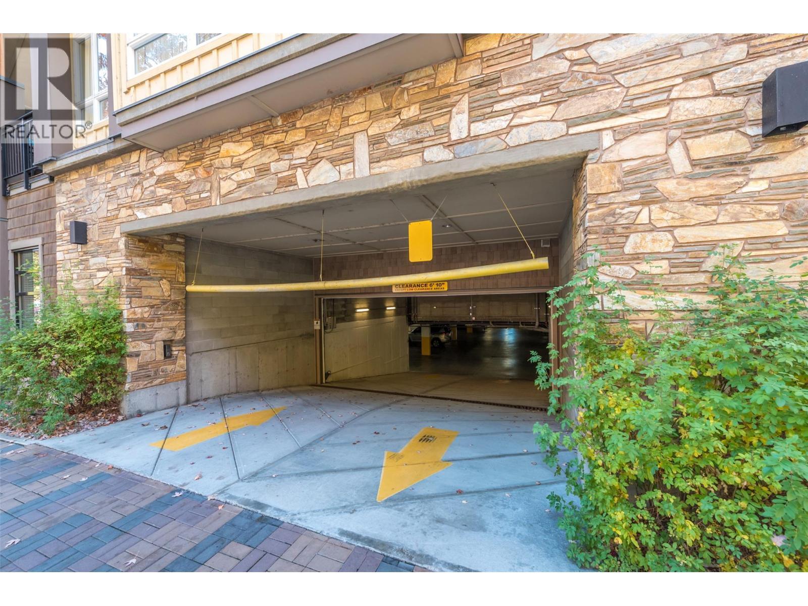 13011 Lakeshore Drive Unit# 105, Summerland, BC - Outdoor