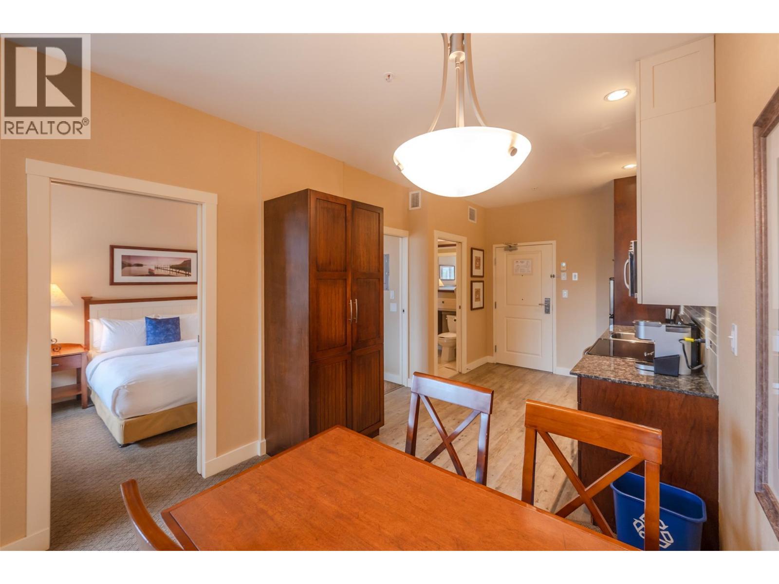 13011 Lakeshore Drive Unit# 105, Summerland, BC - Indoor Photo Showing Other Room