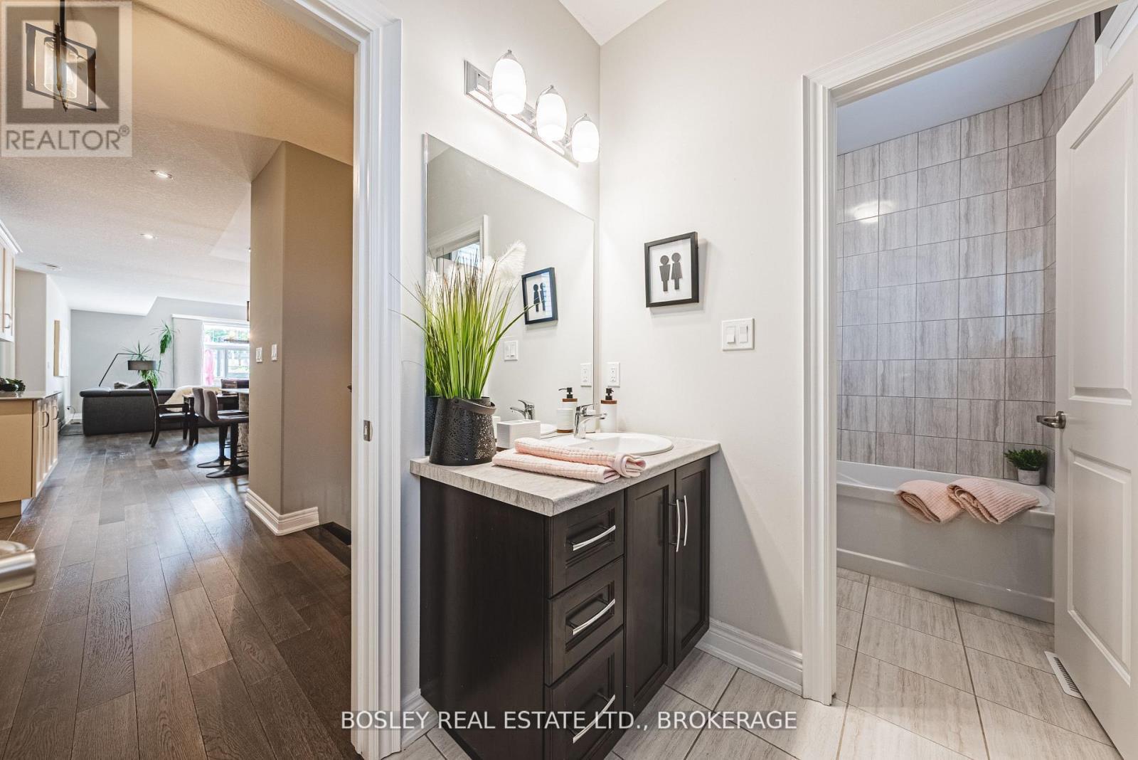 10 - 2848 King Street, Lincoln (Lincoln-Jordan/Vineland), ON