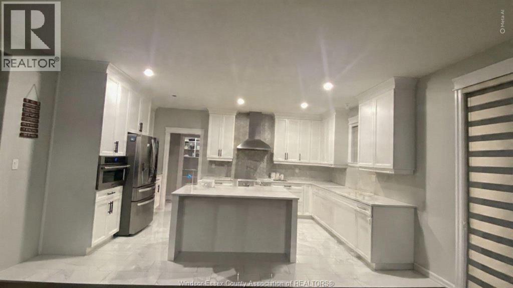 356 Christine Avenue Unit# Upper Level, Belle River, ON - Indoor Photo Showing Kitchen