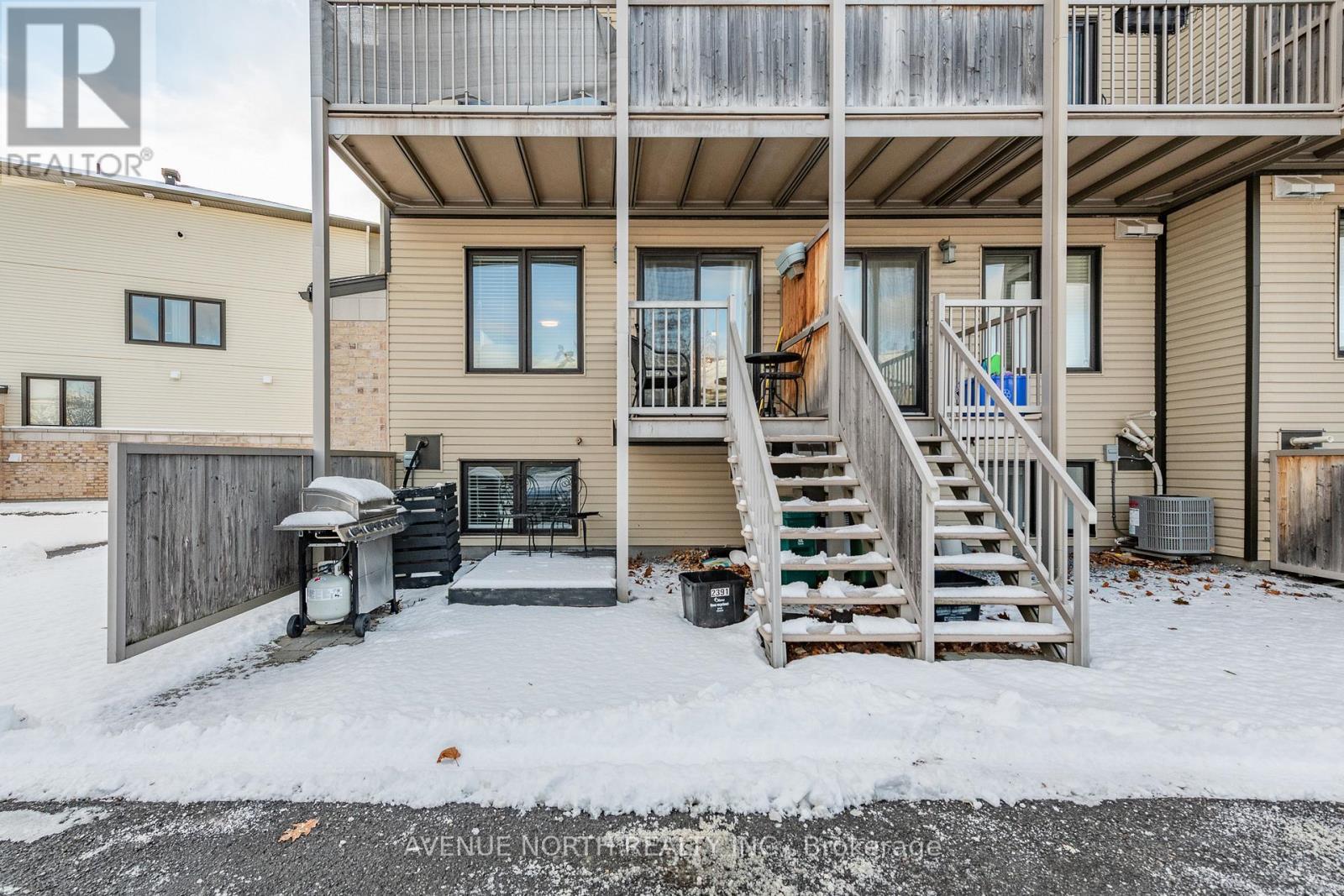 2391 Esprit Drive, Ottawa, ON - Outdoor