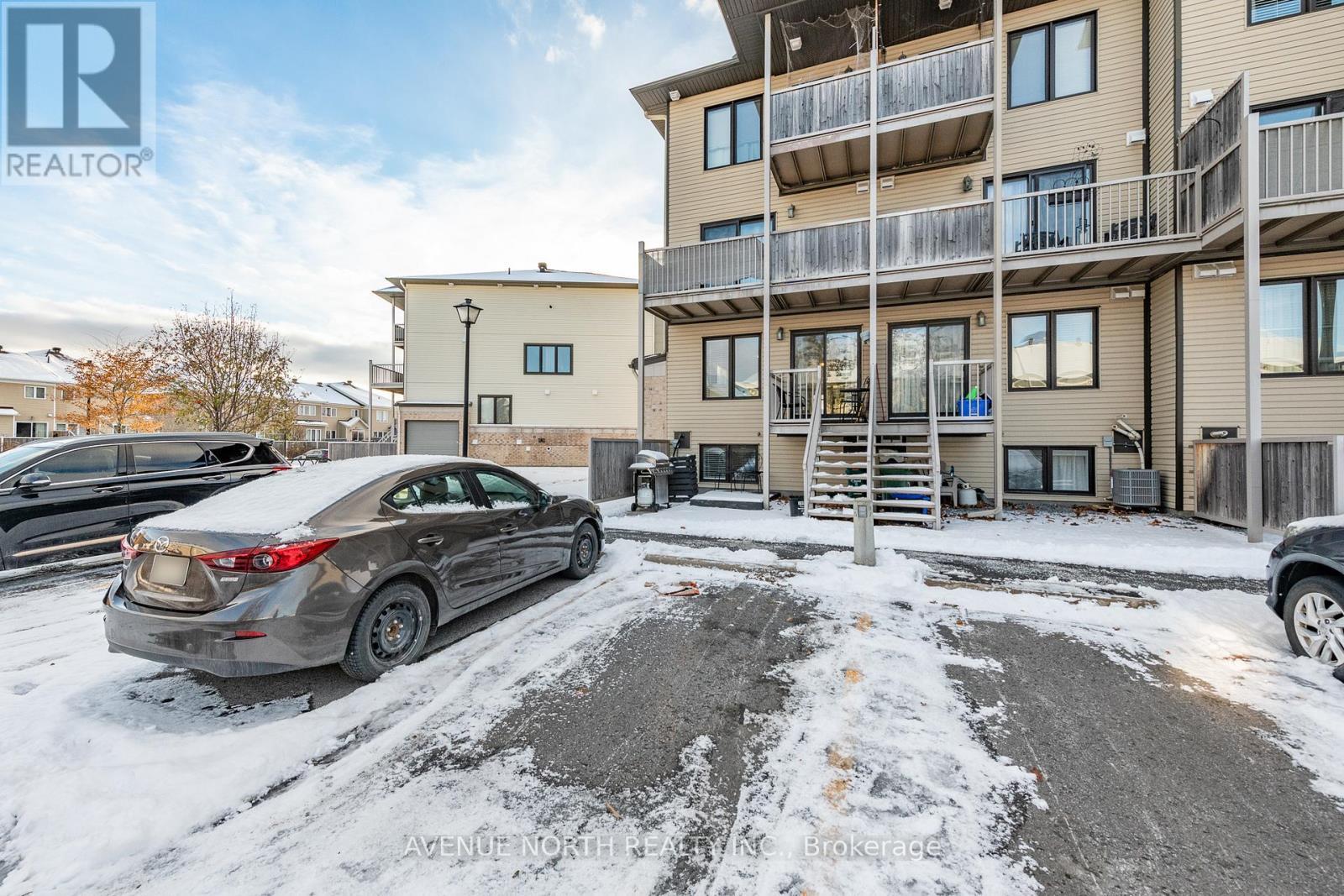 2391 Esprit Drive, Ottawa, ON - Outdoor