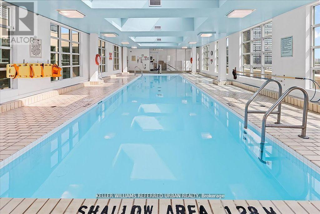 618 - 155 Dalhousie Street, Toronto, ON - Indoor Photo Showing Other Room With In Ground Pool