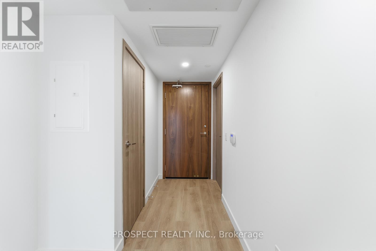 935 - 1 Concord Cityplac Way, Toronto, ON - Indoor Photo Showing Other Room