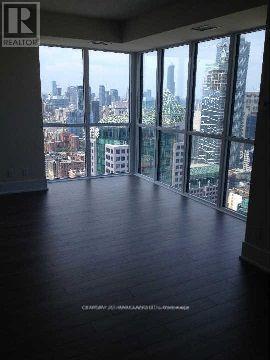 4205 - 300 Front Street W, Toronto, ON - Indoor