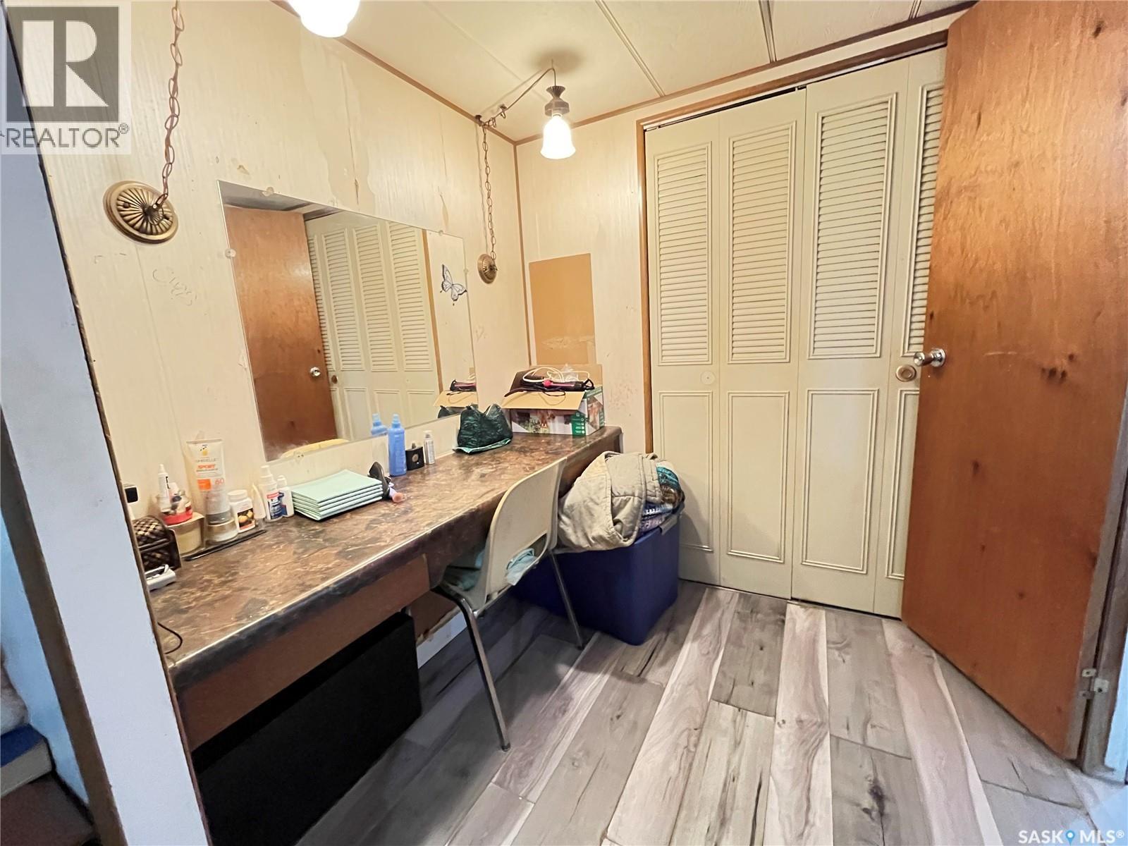 307 Aspen Street, Maple Creek, SK - Indoor