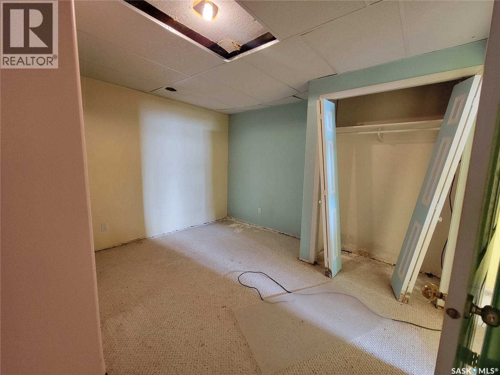 Lot 2 Hill Avenue, Denzil, SK - Indoor