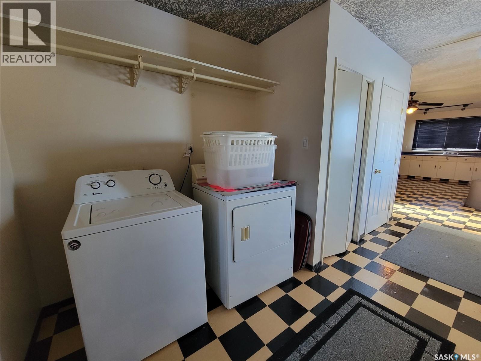 Lot 2 Hill Avenue, Denzil, SK - Indoor Photo Showing Laundry Room