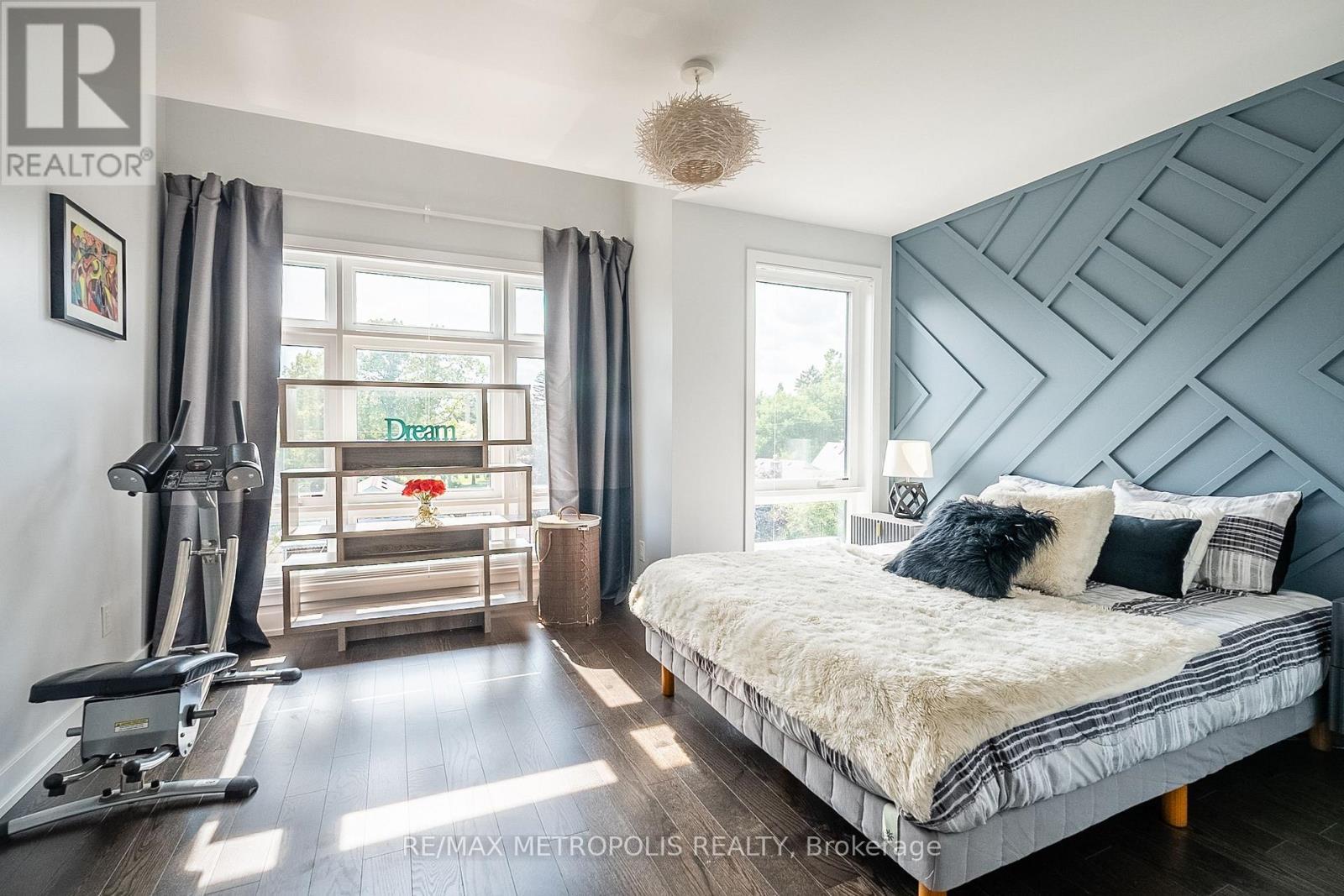 27 Thornton Avenue, Toronto, ON - Indoor Photo Showing Bedroom