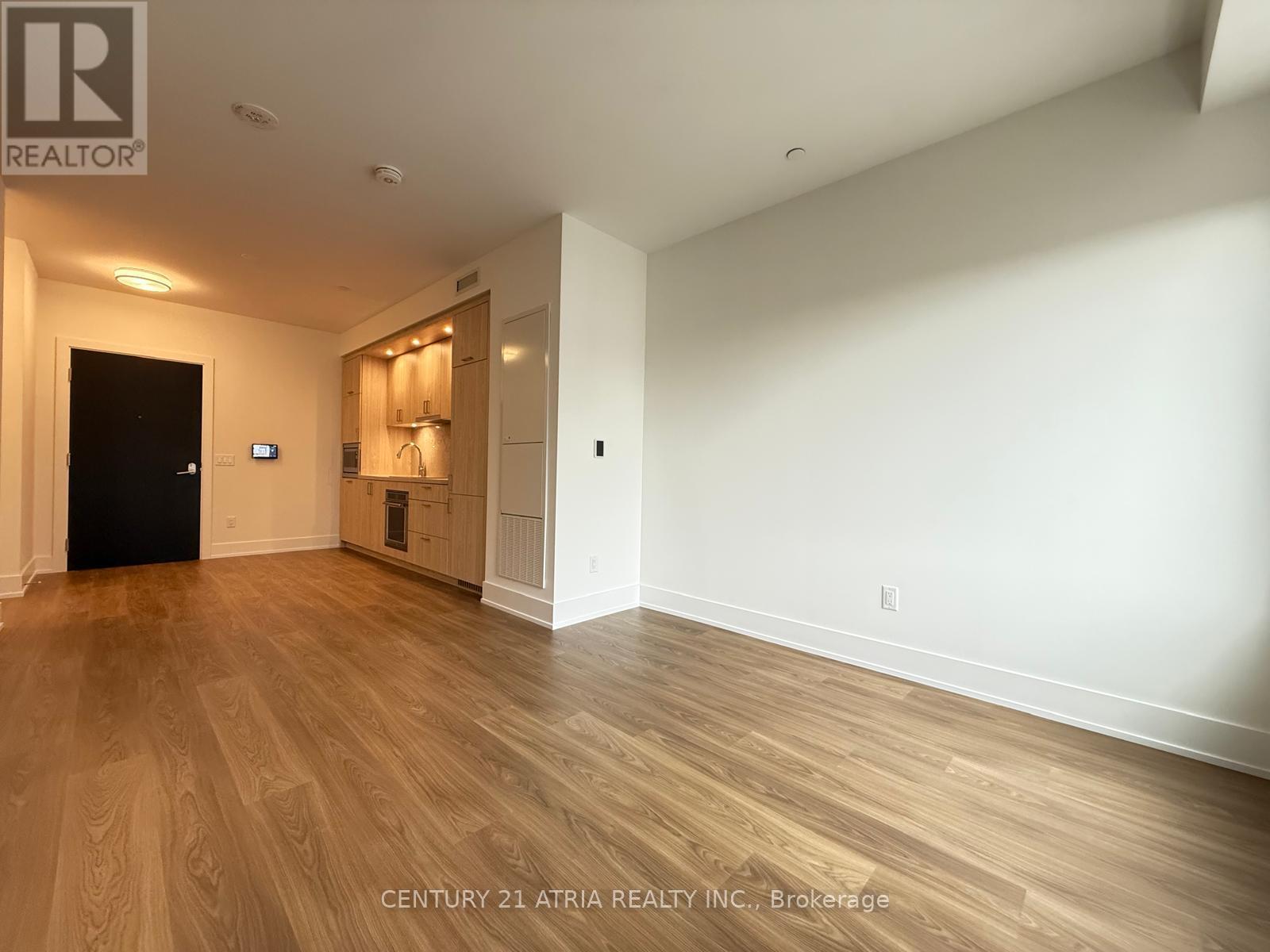 702 - 259 The Kingsway, Toronto, ON - Indoor Photo Showing Other Room