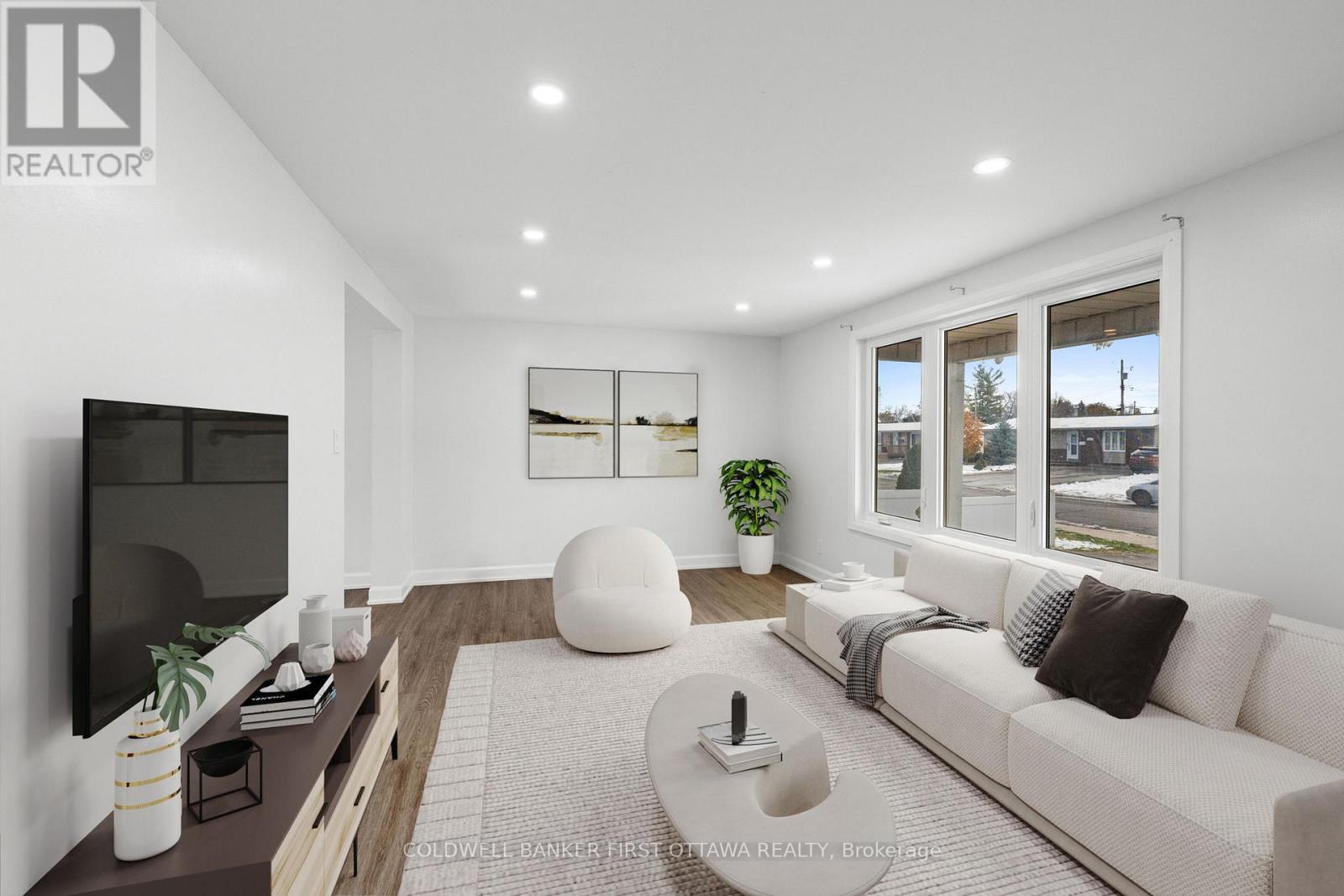 351 Amiens Street, Ottawa, ON - Indoor