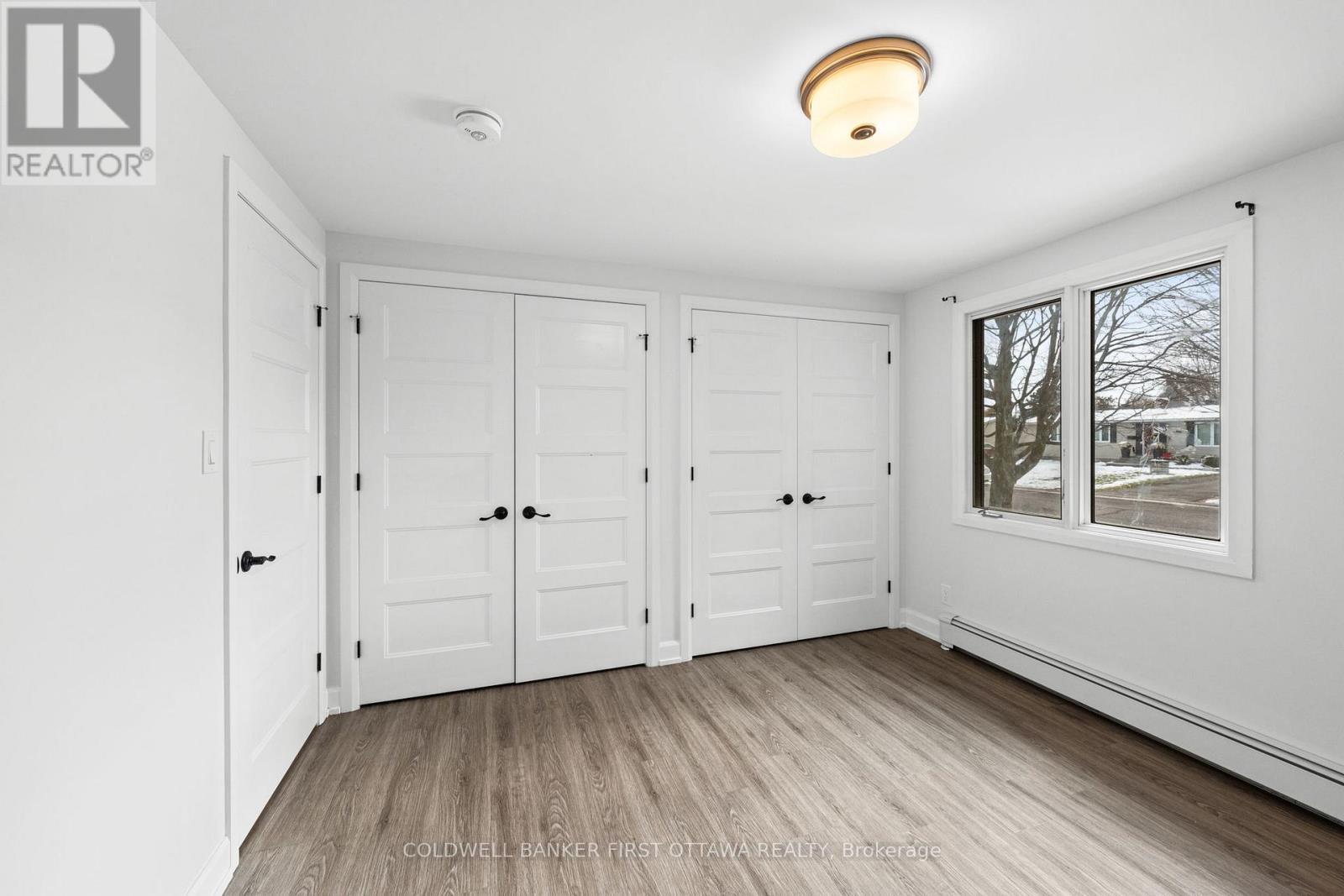 351 Amiens Street, Ottawa, ON - Indoor Photo Showing Other Room