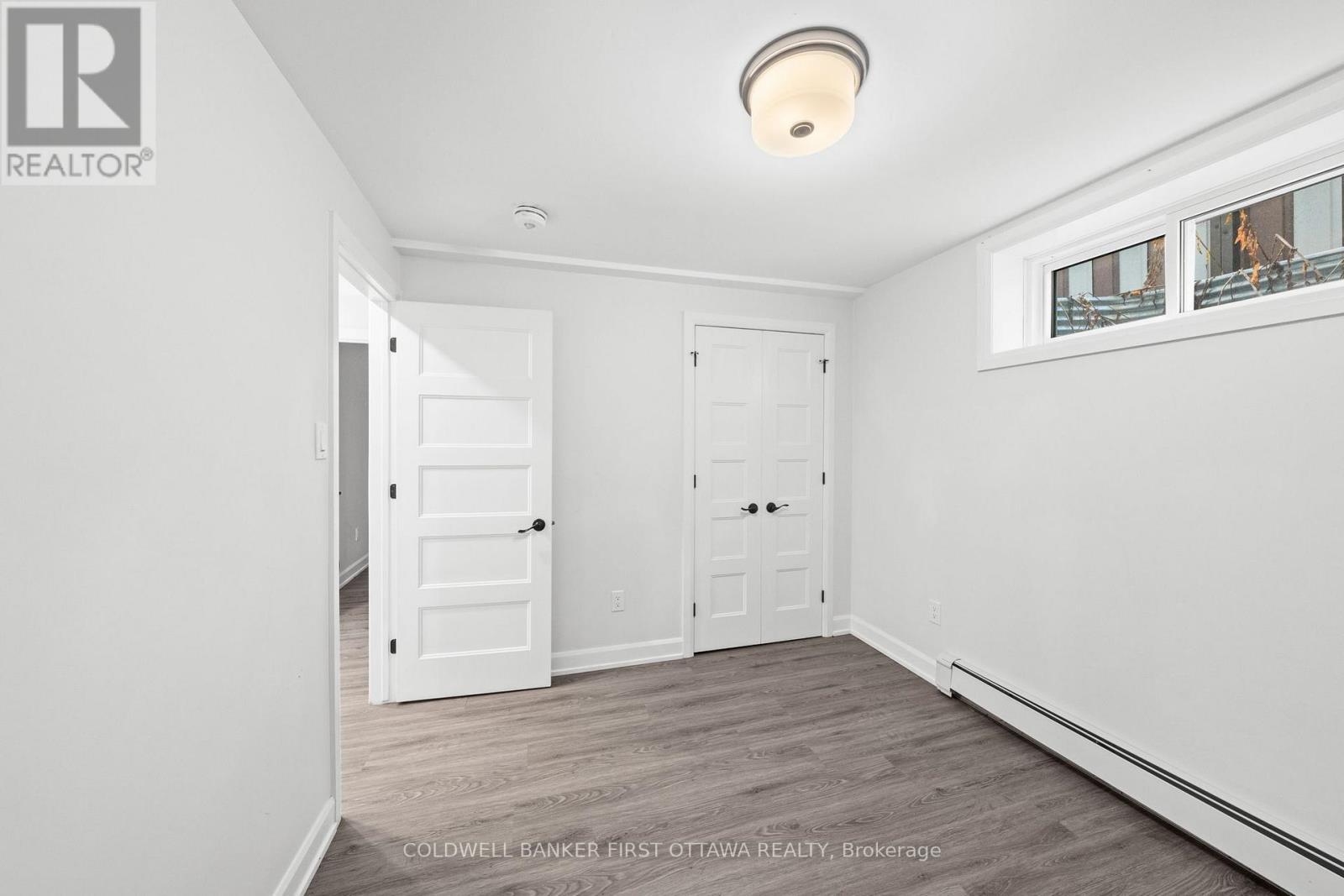 351 Amiens Street, Ottawa, ON - Indoor Photo Showing Other Room