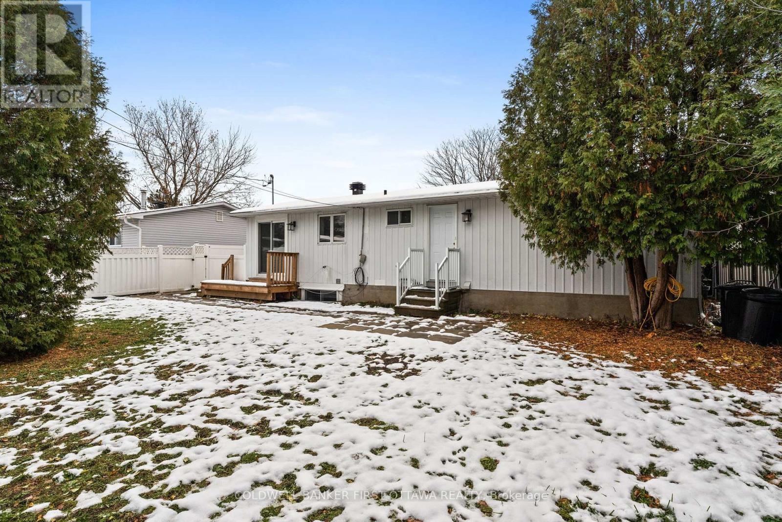 351 Amiens Street, Ottawa, ON - Outdoor