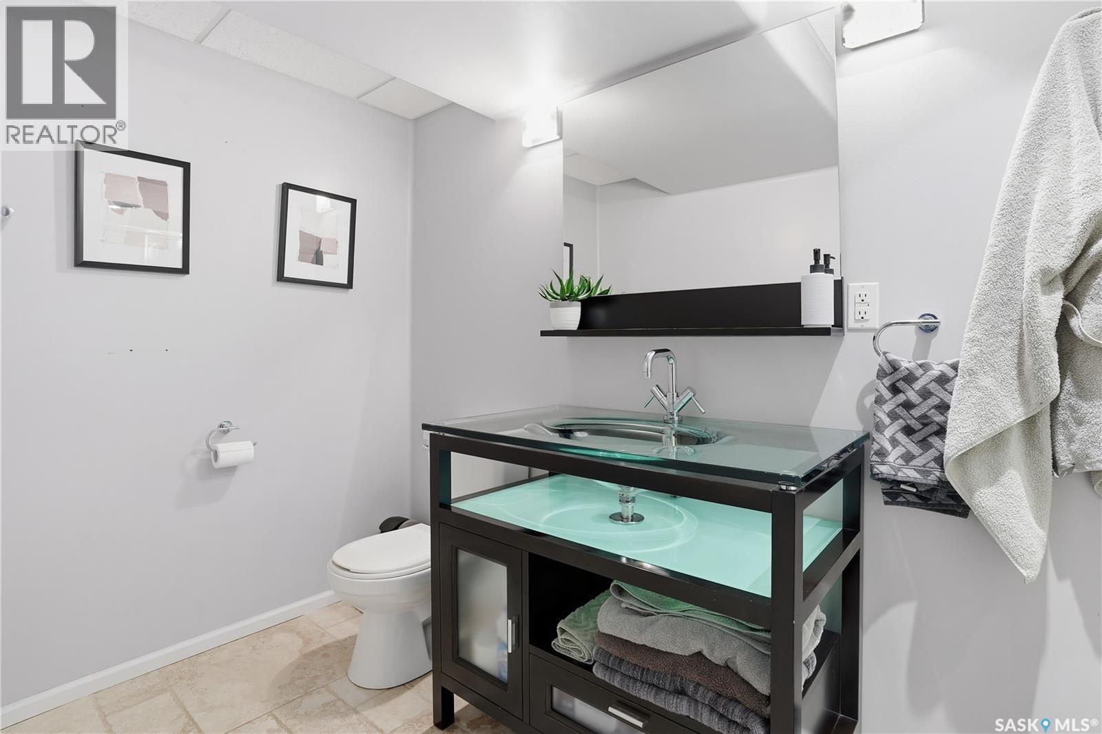 116 North Front Street, Pense, SK - Indoor Photo Showing Bathroom