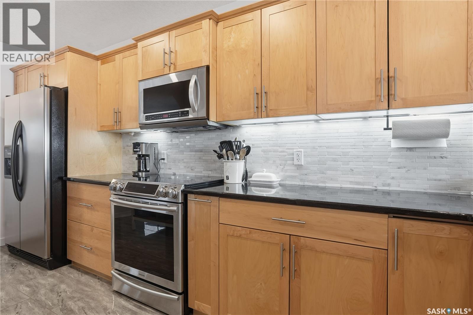 116 North Front Street, Pense, SK - Indoor Photo Showing Kitchen