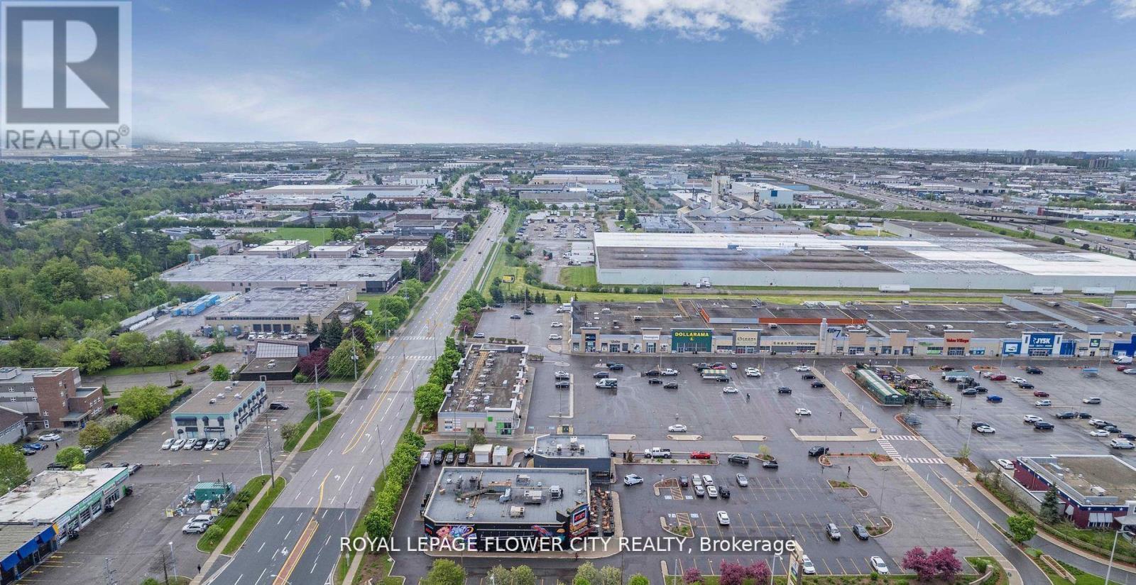 603 - 10 Laurelcrest Street, Brampton, ON - Outdoor With View