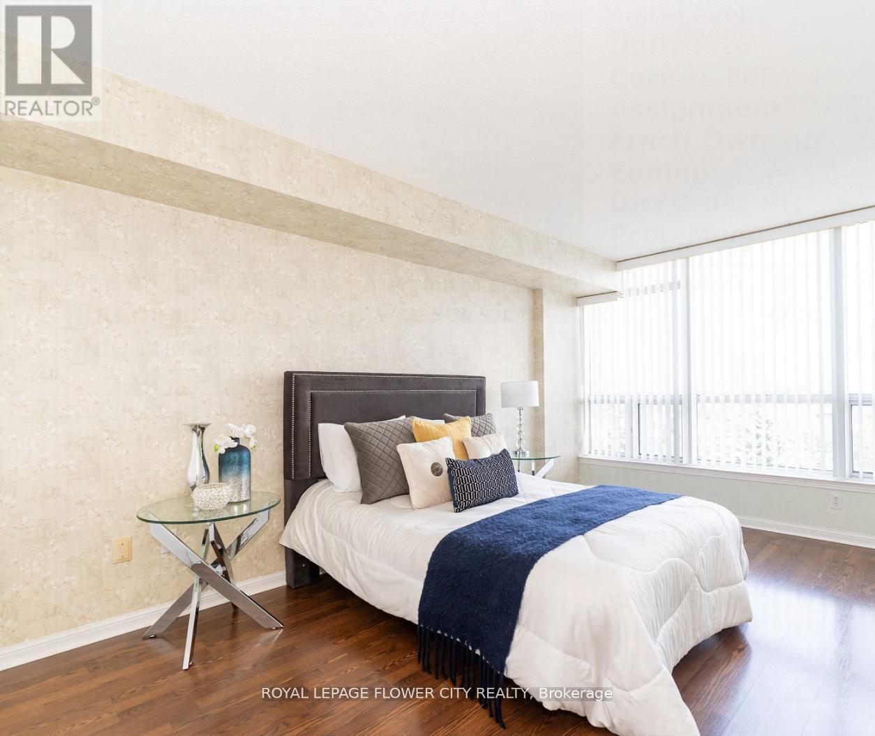 603 - 10 Laurelcrest Street, Brampton, ON - Indoor Photo Showing Bedroom