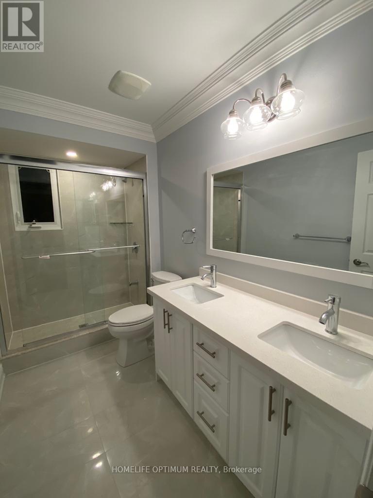 Bathroom 2 - 85 Littles Road, Toronto, ON - Indoor Photo Showing Bathroom