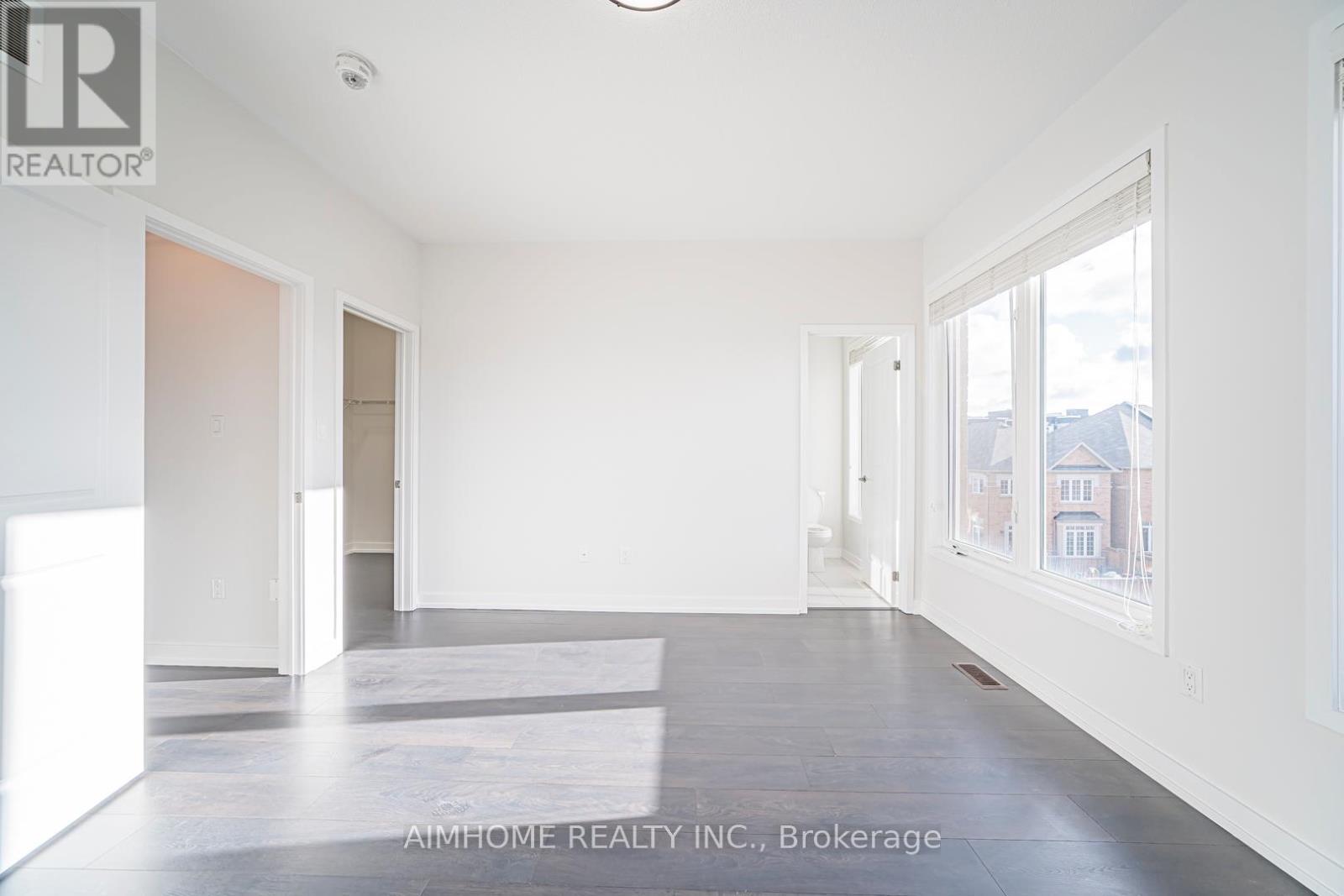 220 Beaveridge Avenue, Oakville, ON - Indoor Photo Showing Other Room