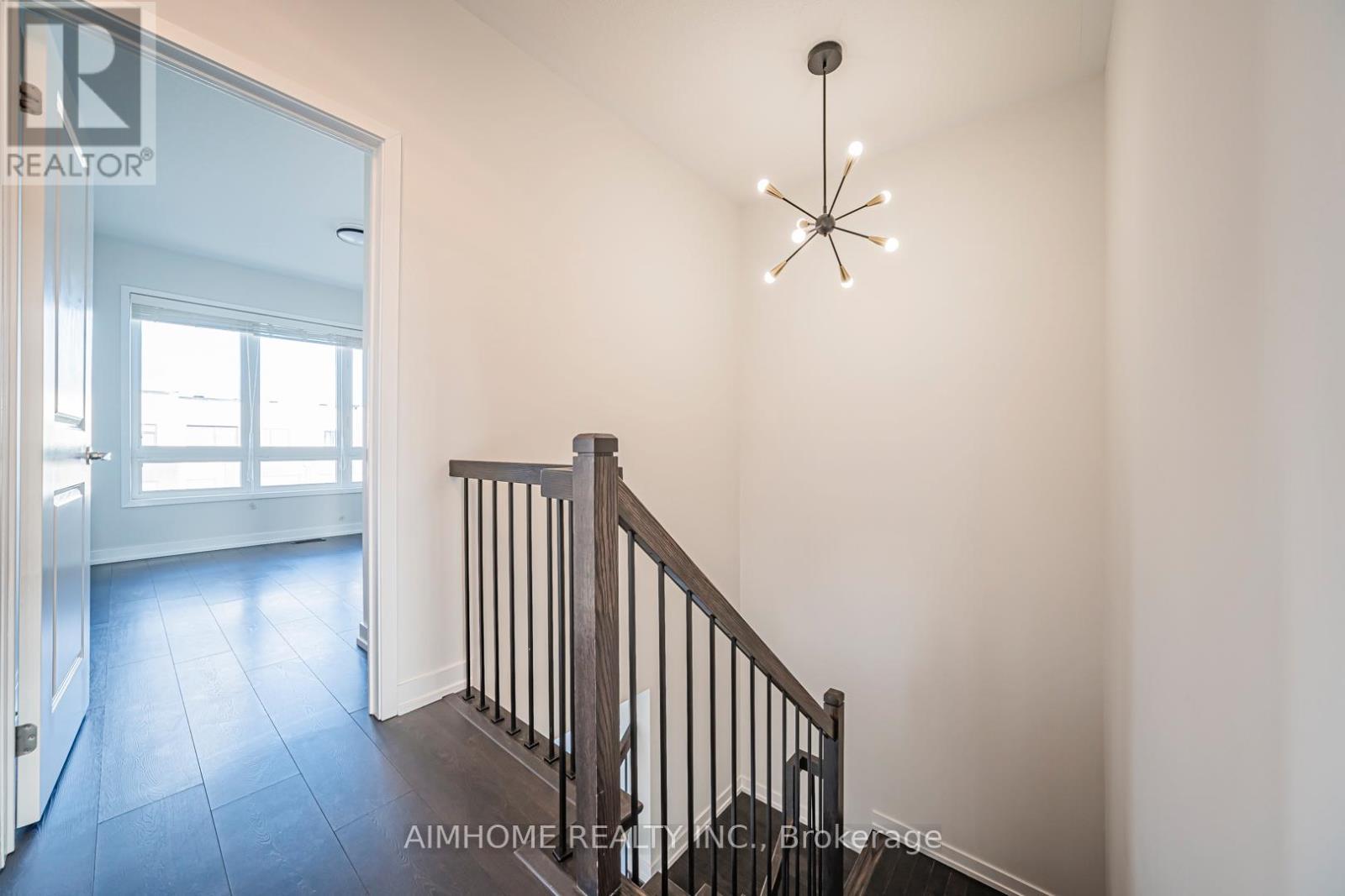 220 Beaveridge Avenue, Oakville, ON - Indoor Photo Showing Other Room