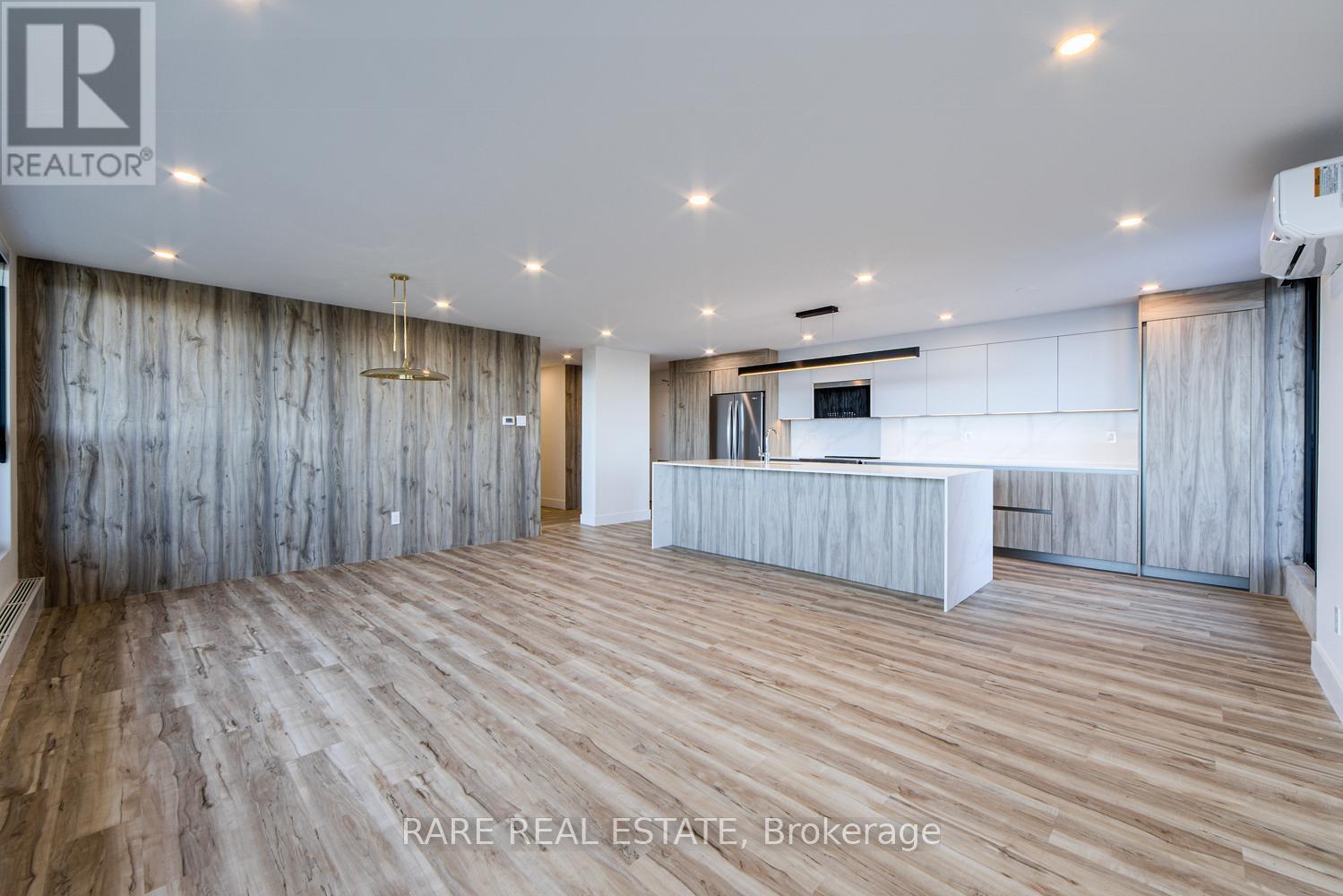 Ph05 - 55 Livingston Road, Toronto, ON - Indoor