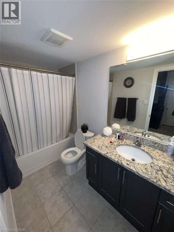 290 Barton Street Unit# 3, Hamilton, ON - Indoor Photo Showing Bathroom