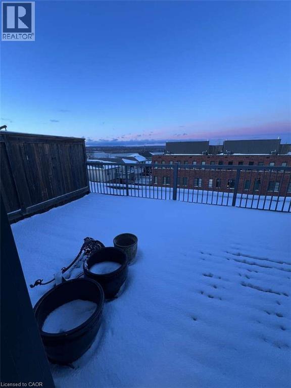 290 Barton Street Unit# 3, Hamilton, ON - Outdoor