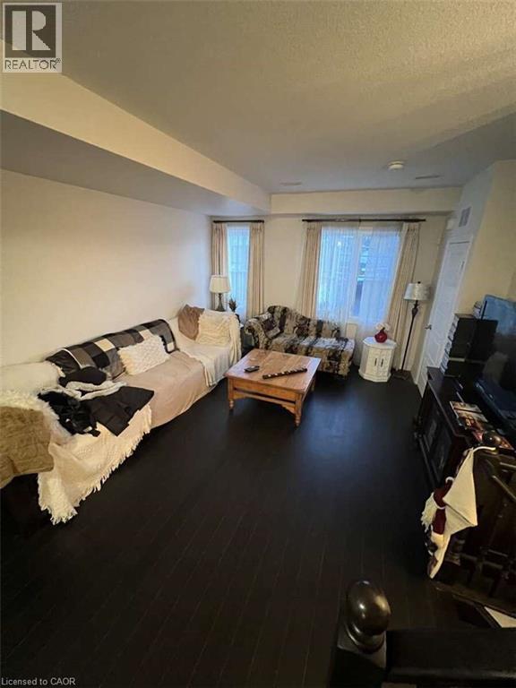 290 Barton Street Unit# 3, Hamilton, ON - Indoor Photo Showing Bedroom