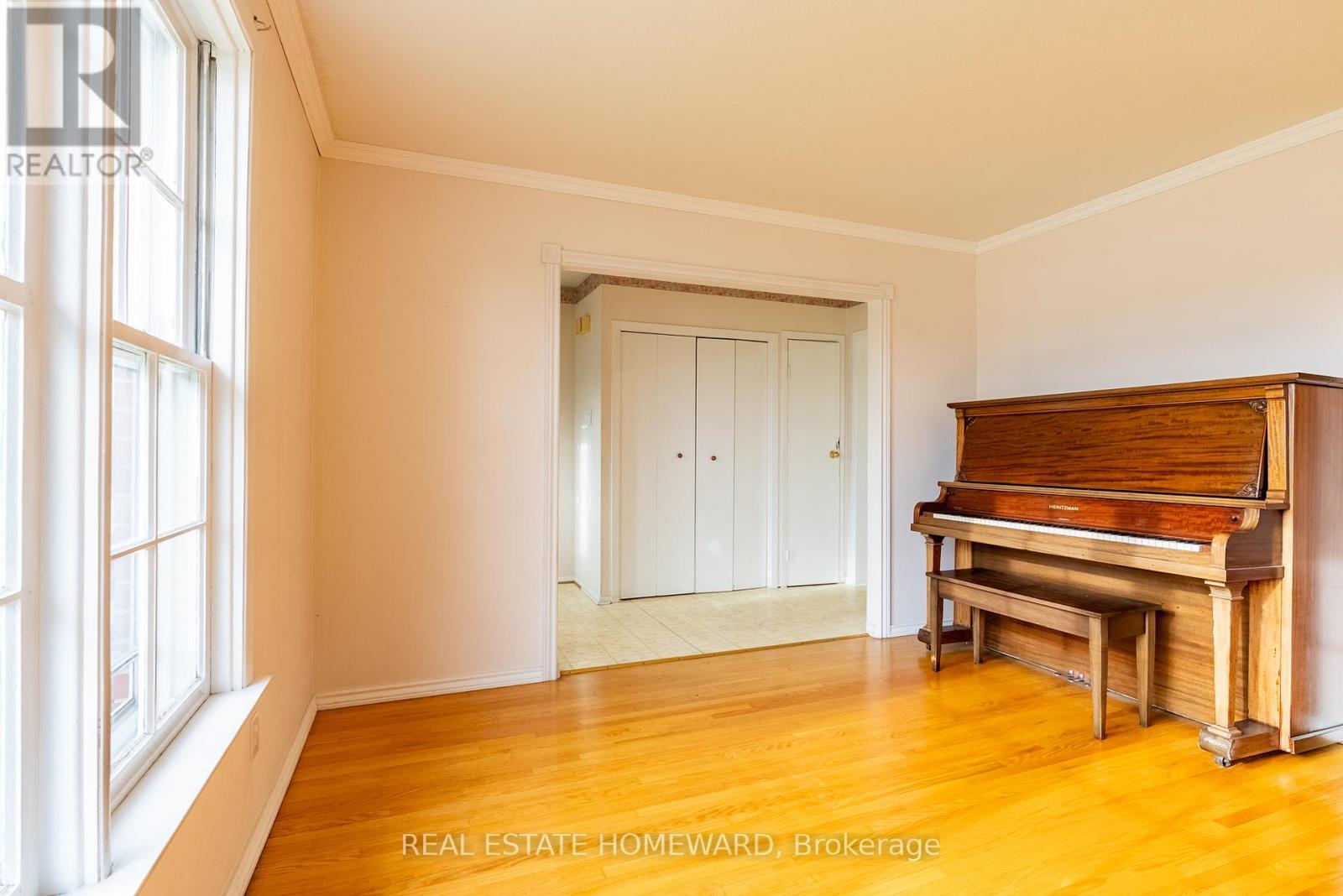 DOUBLE HALL CLOSET - 52 Clydesdale Drive, Toronto, ON - Indoor Photo Showing Other Room