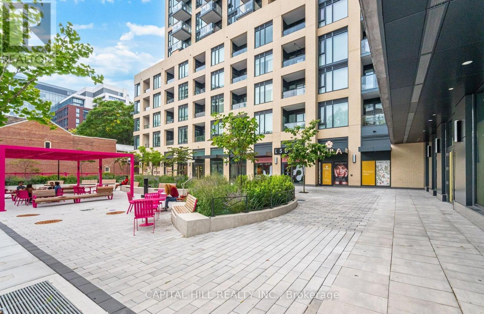 Lph20 - 543 Richmond Street W, Toronto, ON - Outdoor