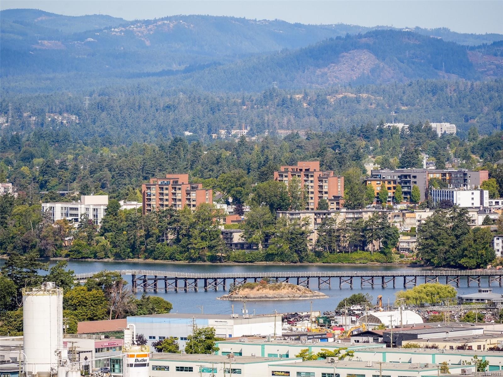 2103-777 Herald St, Victoria, BC - Outdoor With View