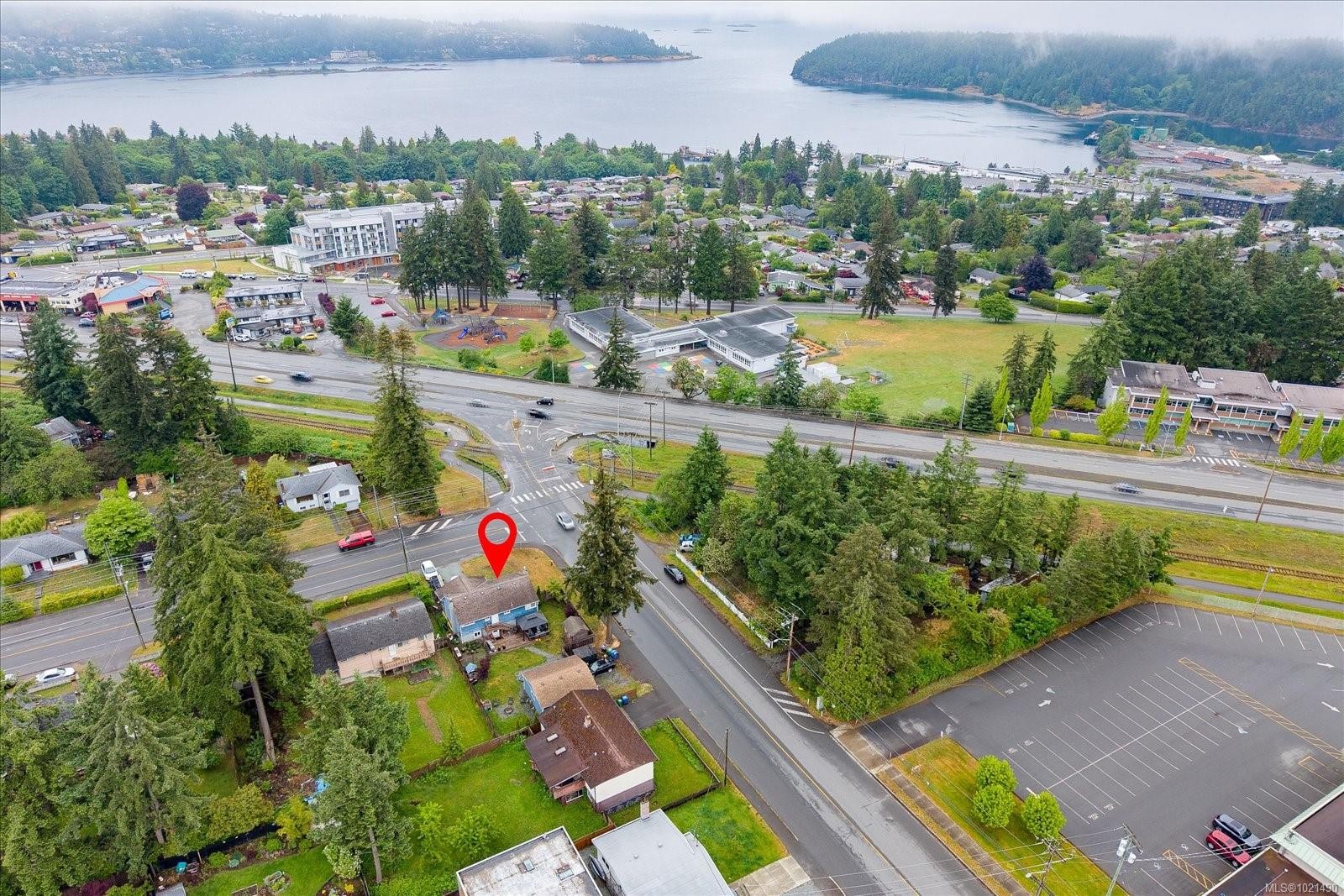 1013 Strathmore St, Nanaimo, BC