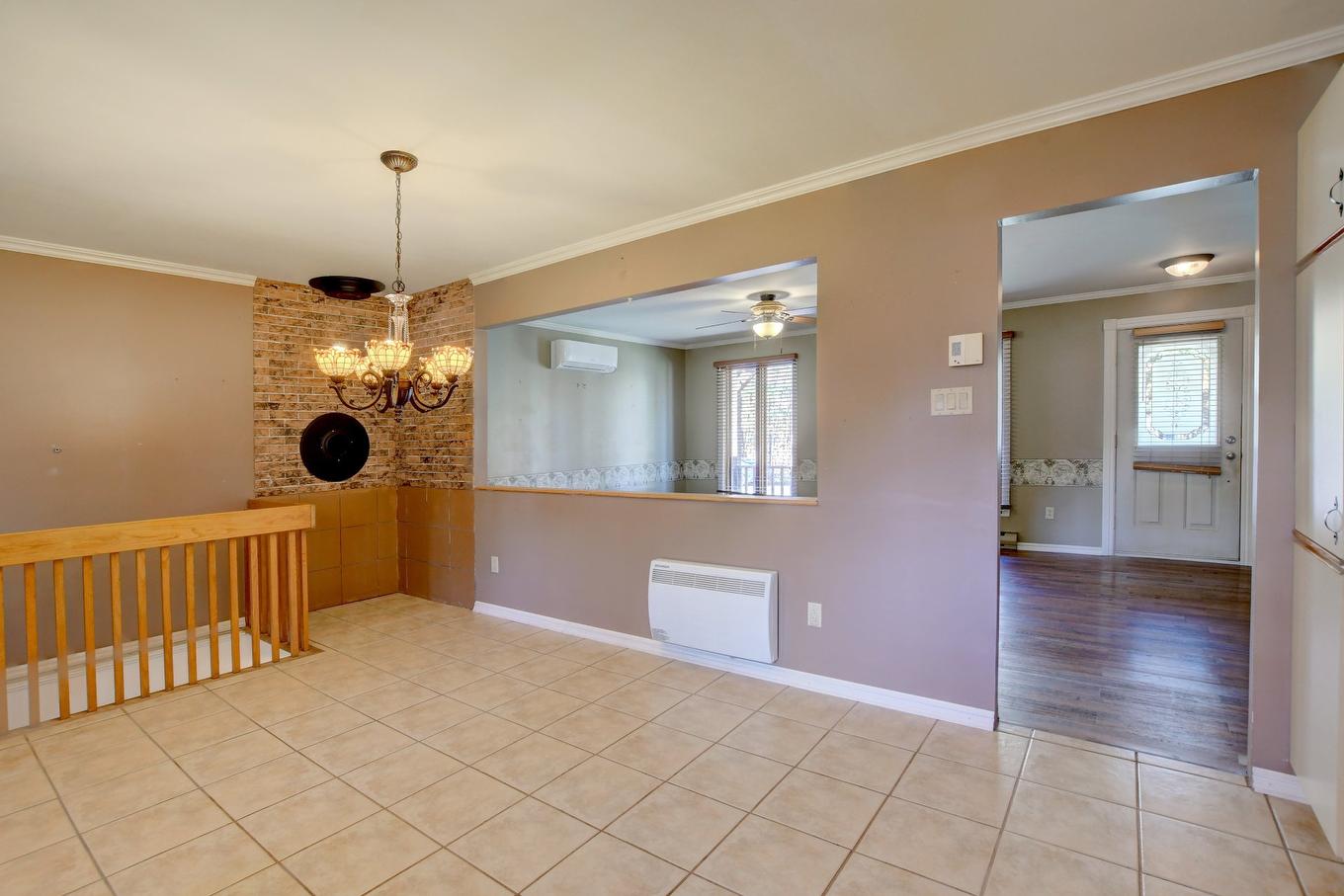 Cuisine - 1243 Rue Des Bouleaux, Les Cèdres, QC - Indoor Photo Showing Other Room