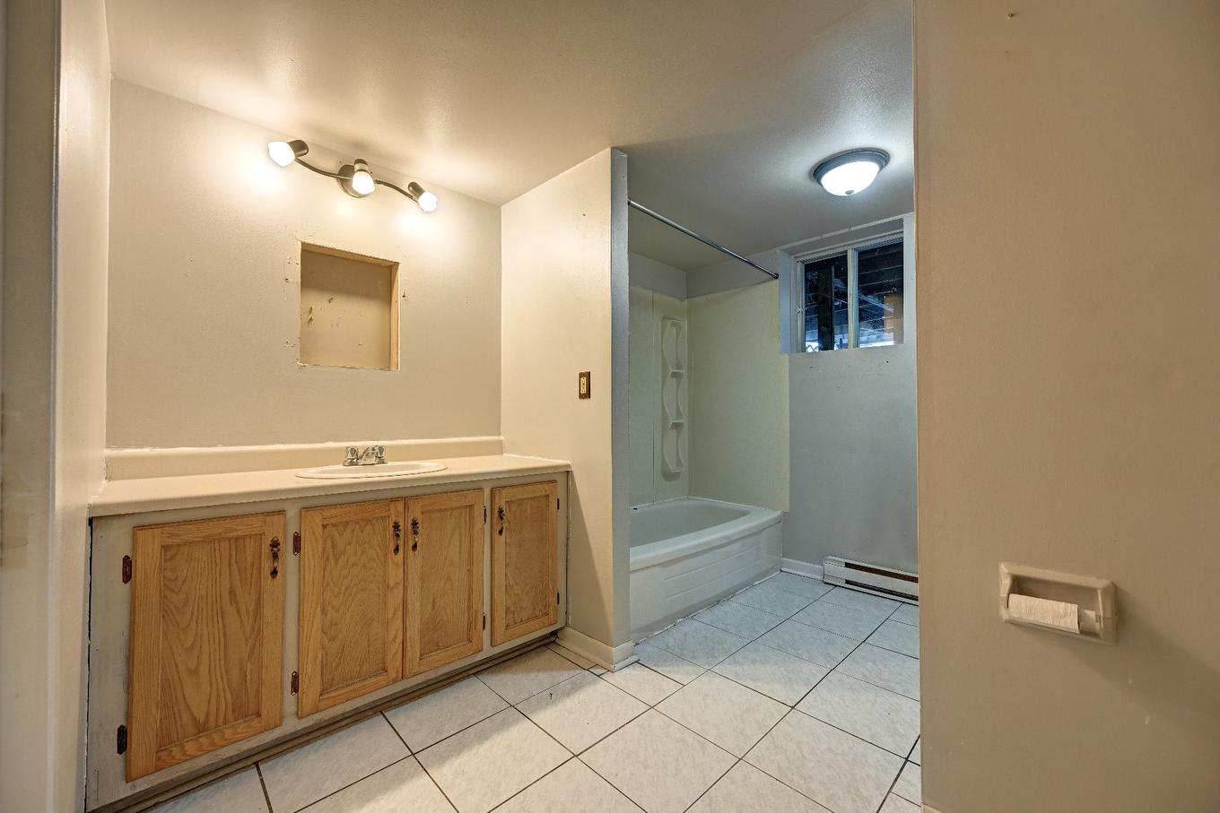 Salle de bains - 37 84E Avenue E., Blainville, QC - Indoor Photo Showing Bathroom