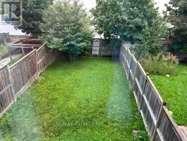 Entire House - 13 Srigley Street, Barrie, ON - Outdoor