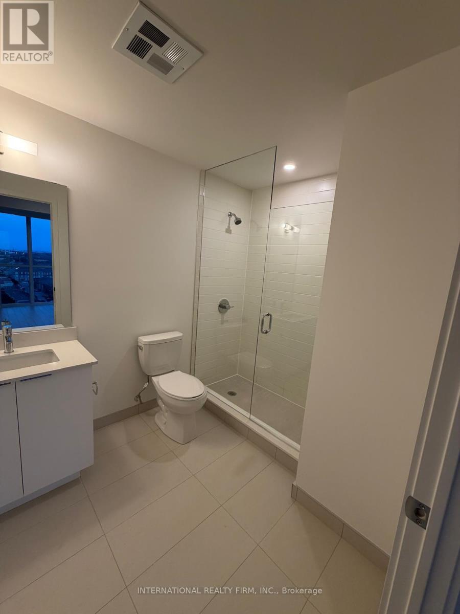 1303 - 3071 Trafalgar Road, Oakville, ON - Indoor Photo Showing Bathroom