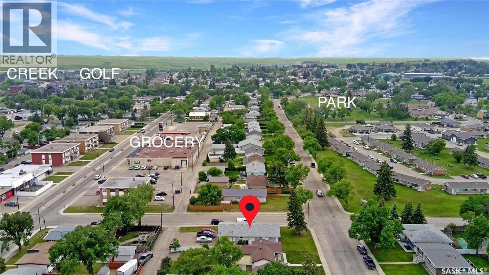 275 Central Avenue S, Swift Current, SK - Outdoor With View