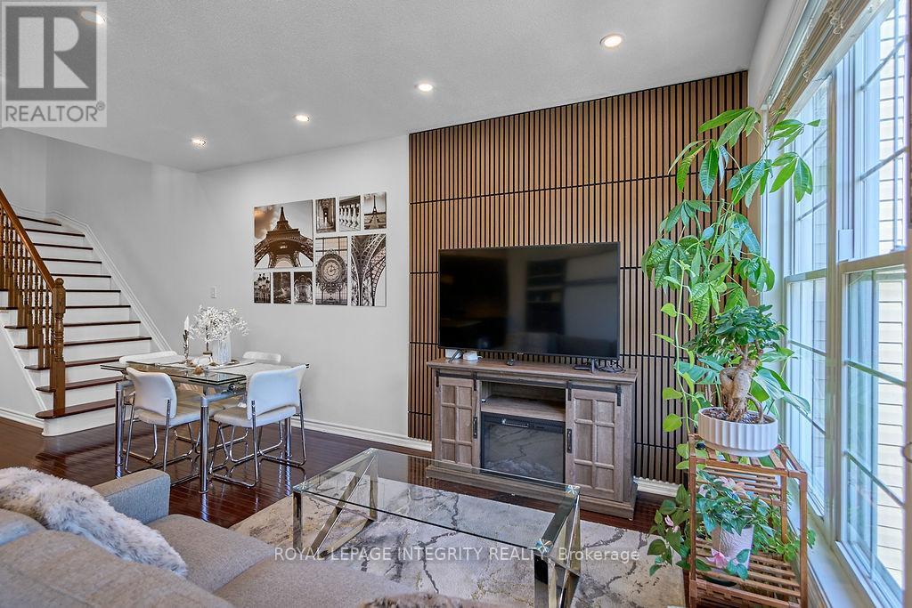 114 Battersea Crescent, Ottawa, ON - Indoor Photo Showing Other Room