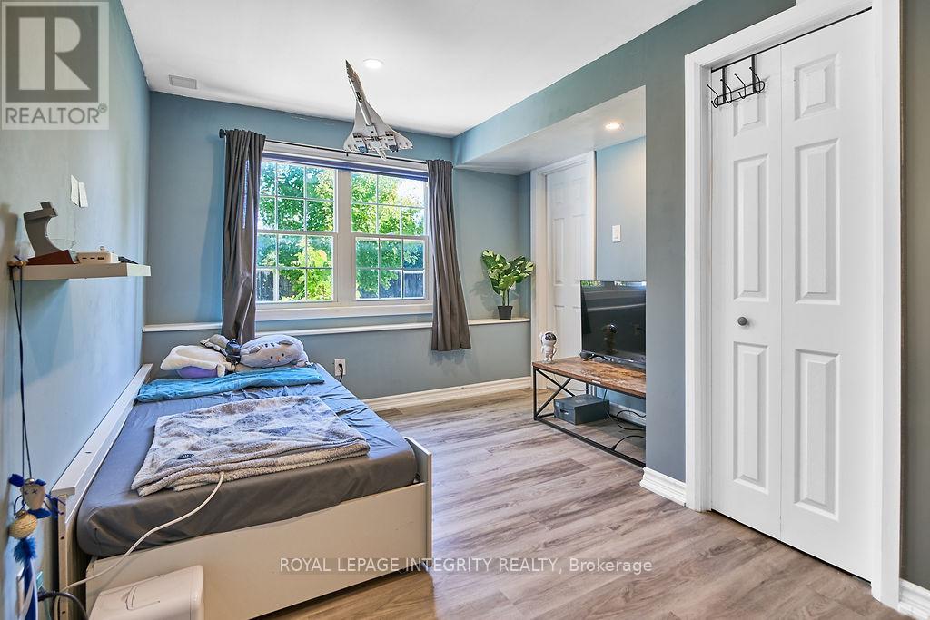 114 Battersea Crescent, Ottawa, ON - Indoor Photo Showing Bedroom