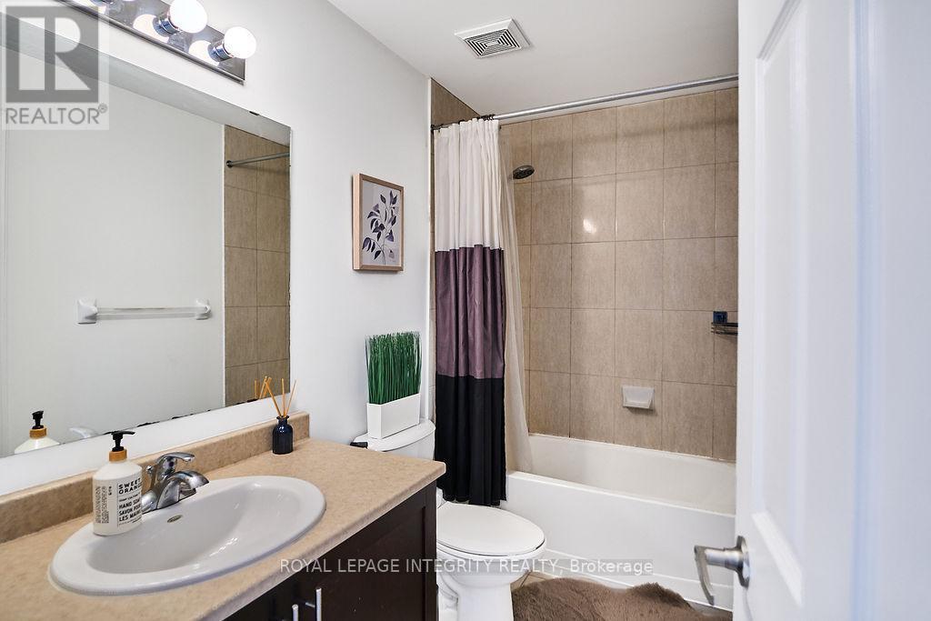 114 Battersea Crescent, Ottawa, ON - Indoor Photo Showing Bathroom