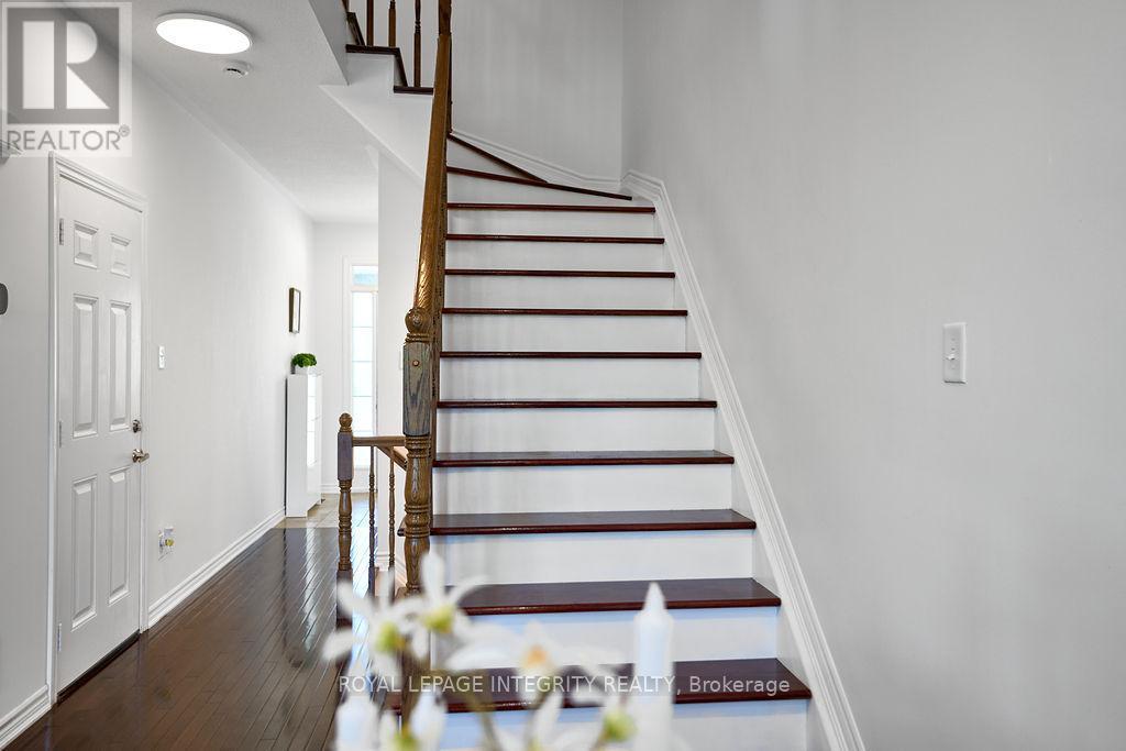 114 Battersea Crescent, Ottawa, ON - Indoor Photo Showing Other Room