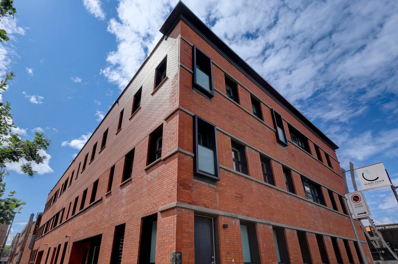 Face arrière - 202-60 Rue Jean-Talon O., Montréal (Rosemont/La Petite-Patrie), QC - Outdoor