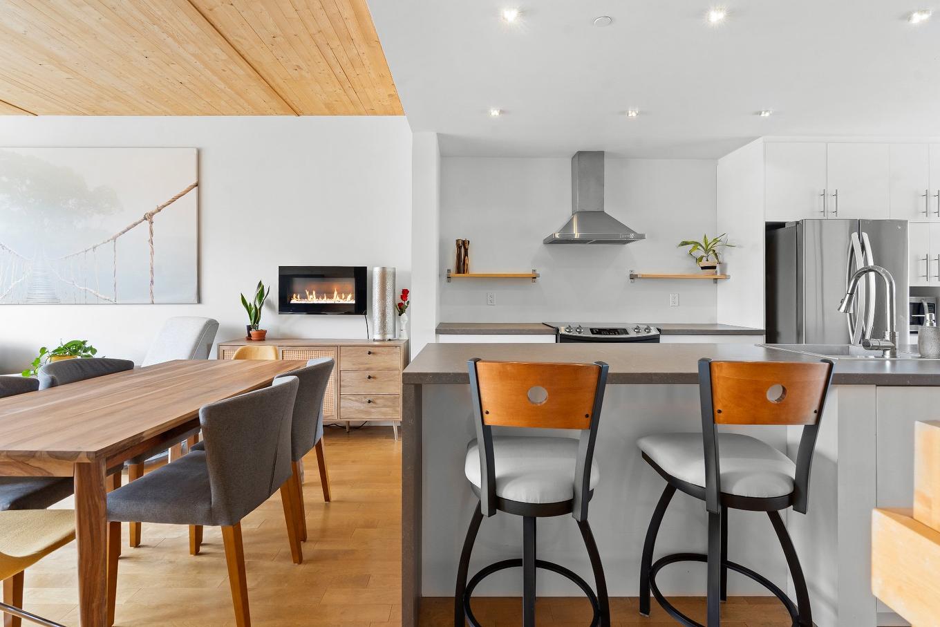 Cuisine - 511-520 Rue De La Salle, Québec (La Cité-Limoilou), QC - Indoor