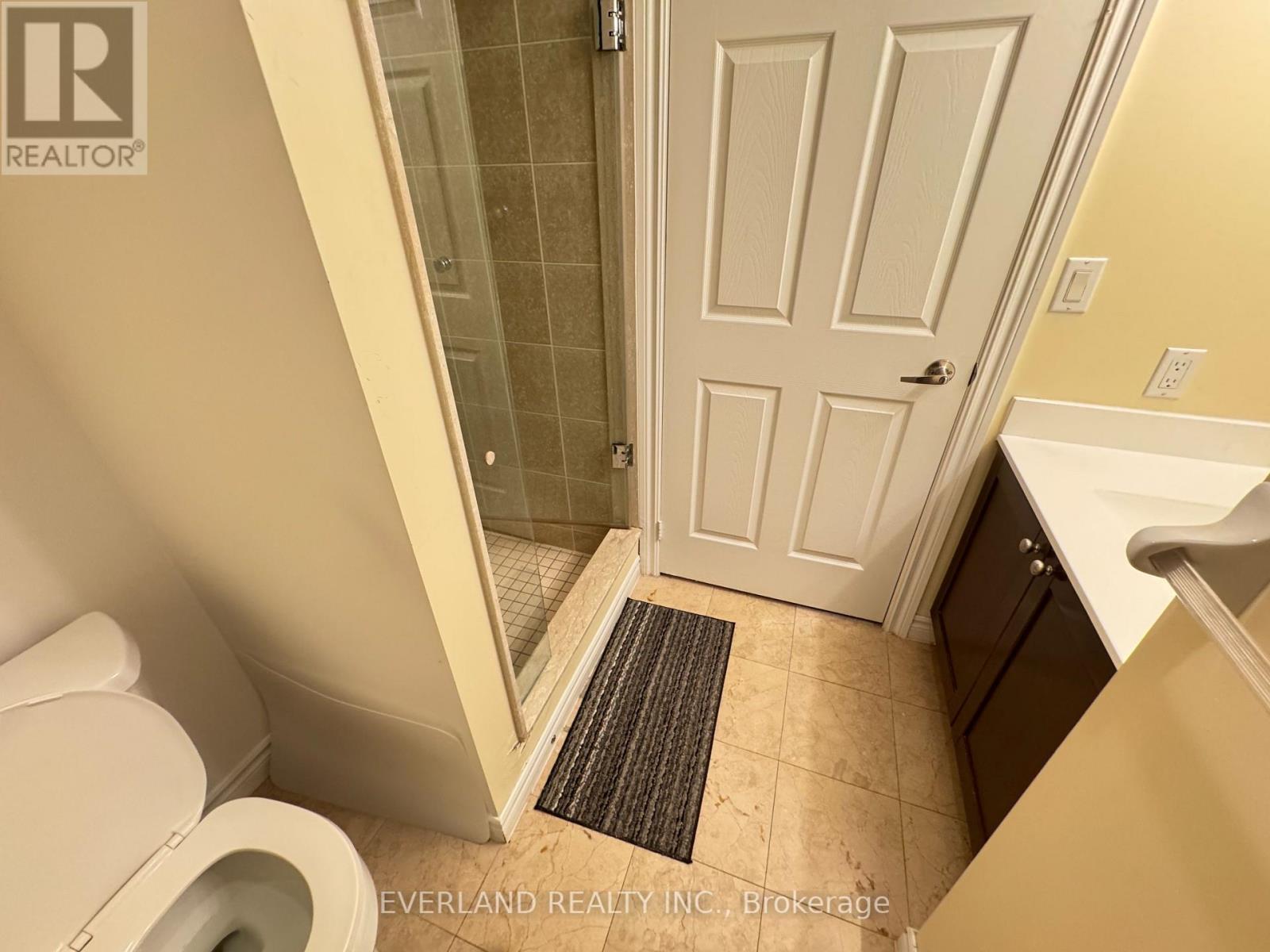 3009 - 761 Bay Street, Toronto, ON - Indoor Photo Showing Bathroom