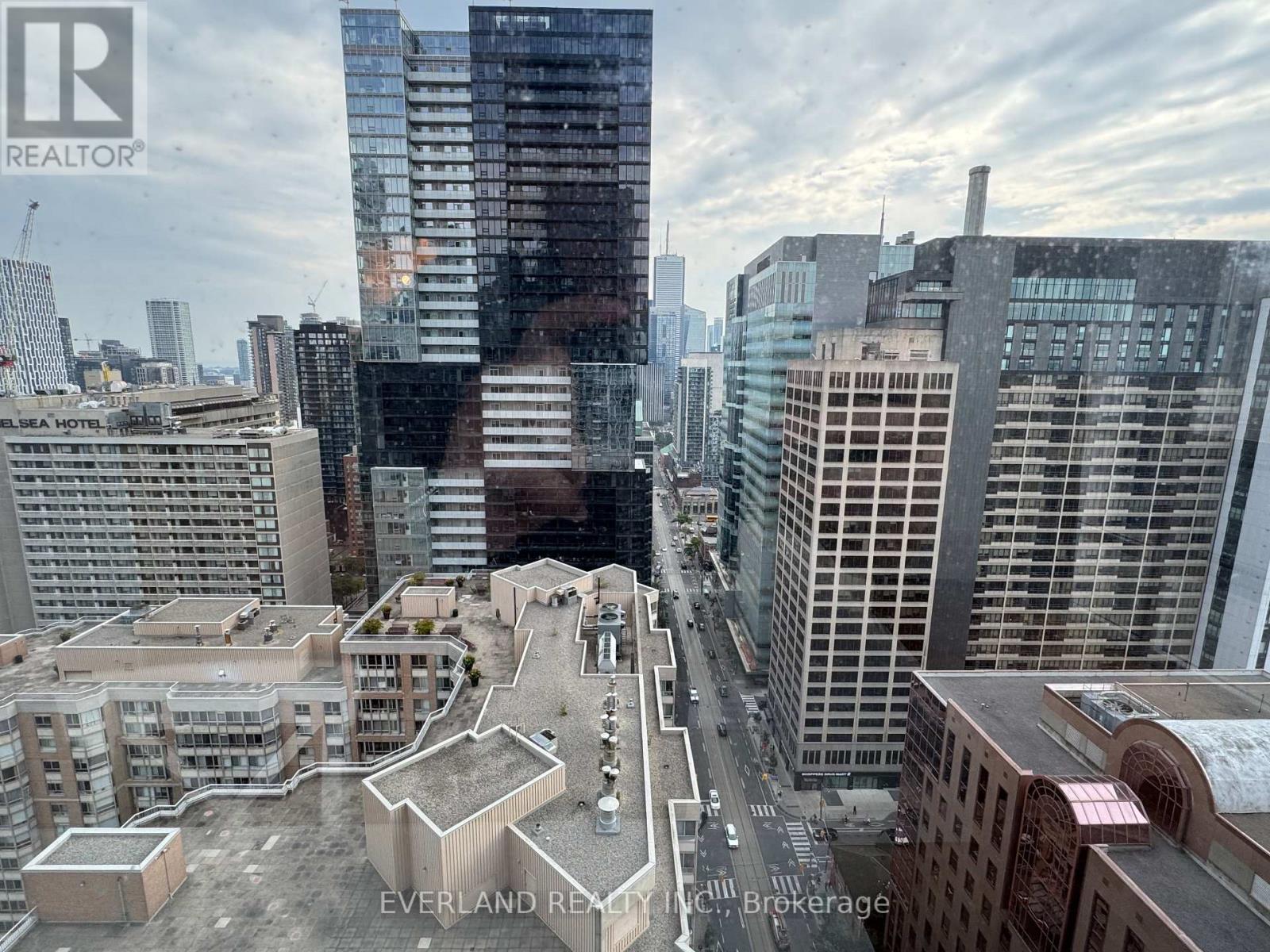 3009 - 761 Bay Street, Toronto, ON - Outdoor With Facade